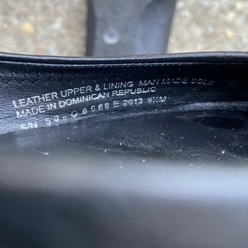 Tory Burch Minnie Ballet Flats 6.5 Black Pebbled Leather Logo